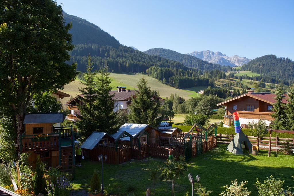 Familiengaestehaus Ingrid Sankt Martin am Tennengebirge Habitación foto